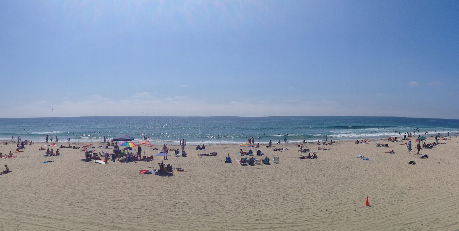 The Mission Beach boardwalk between the ocean and Mission Bay
